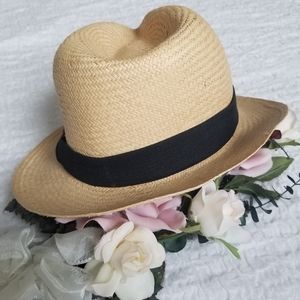 Montecristi Panama hat Fine Weave